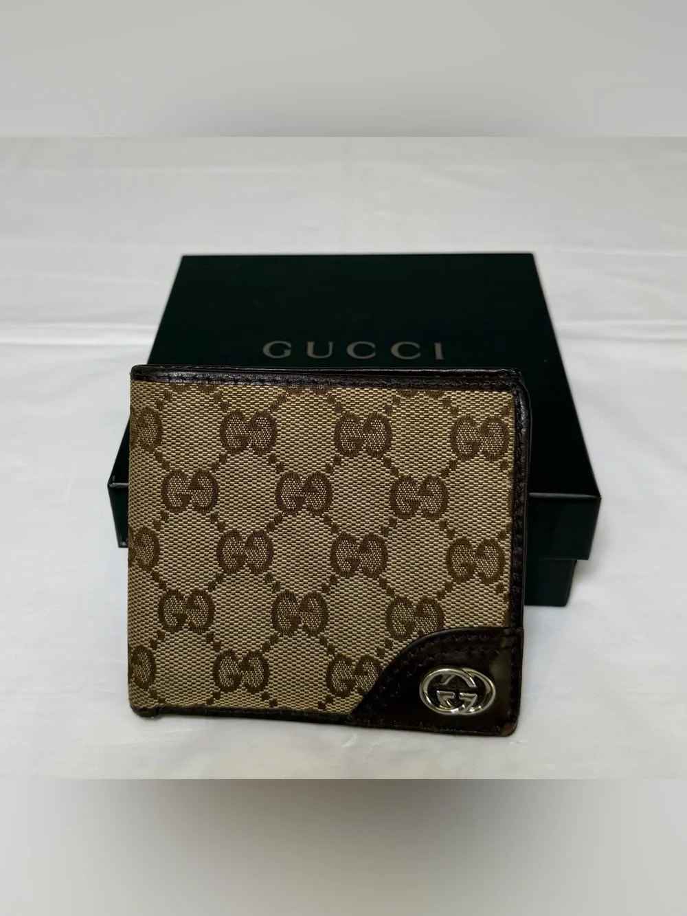Gucci GG Canvas Interlocking bifold wallet